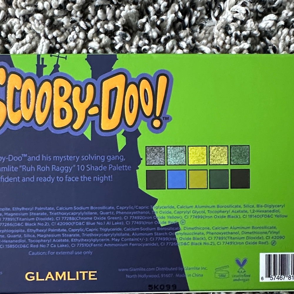Scooby-Doo 10 Shade Palette - Picture 3 of 3